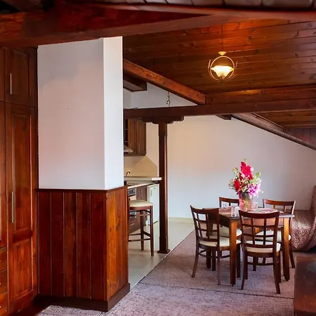 Grancharova Gasthuis 3*